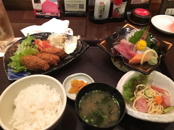 刺身とカキ定食